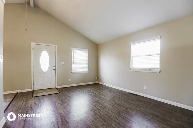 Foto del edificio - 8504 Pershing Rd