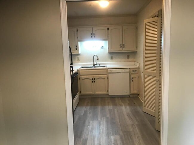 Building Photo - 3914 Watermelon Rd