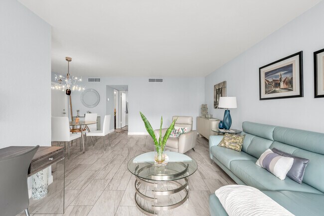 Foto del edificio - 2731 NE 14th Street Cswy