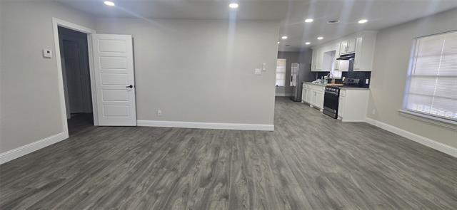 Foto del edificio - 230 W Louisiana Ave