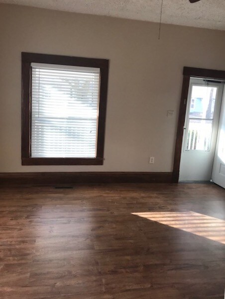 Foto del edificio - 112 N Sedgwick St