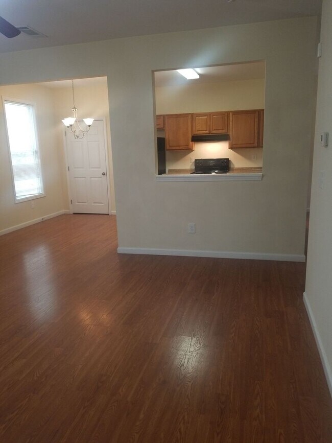 Foto del edificio - 4 Bedroom Single Family Home in Morrow!