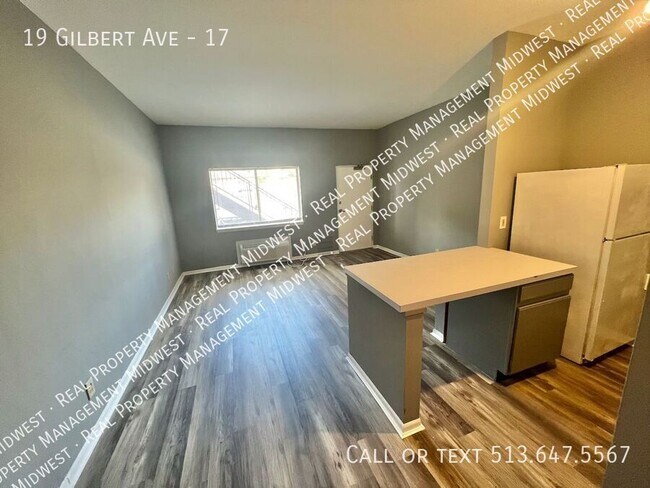 Foto del edificio - 19 Gilbert Ave