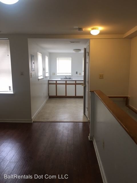 Foto del edificio - 1 br, 1 bath Apartment - 1027 Bennett Place