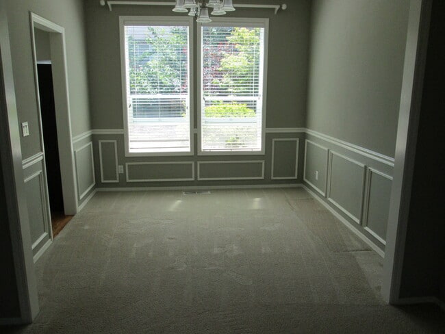 Building Photo - 12540 NW Brimpton Ct