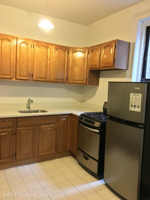 Foto principal - 1 bedroom in NEW YORK NY 10128