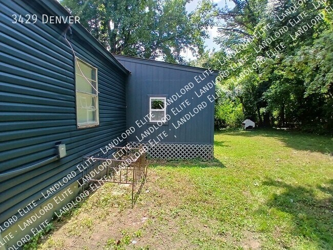 Foto del edificio - 3429 Denver-