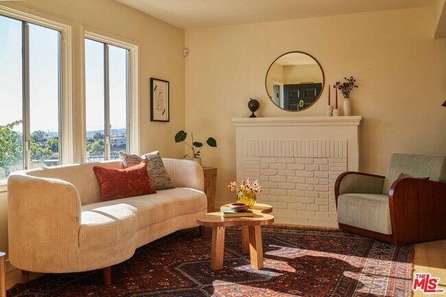 Foto del edificio - 4801 O Sullivan Dr