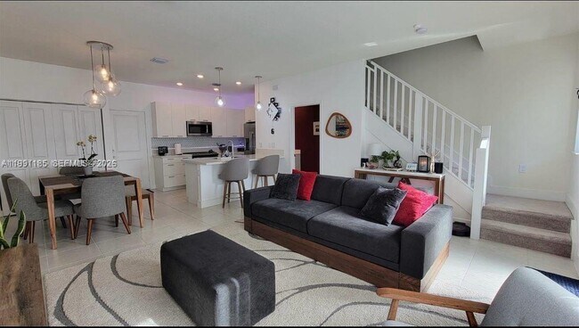 Foto del edificio - 4675 NW 83rd Pkwy