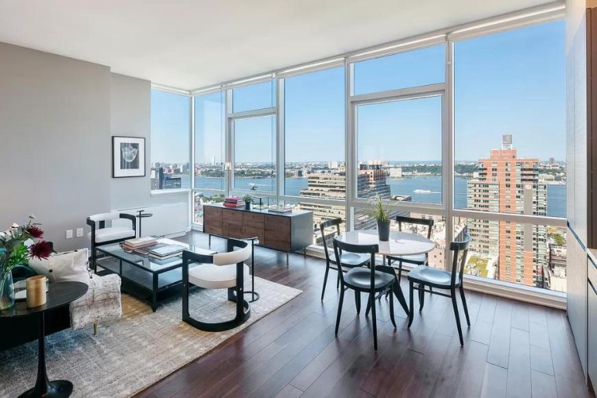 Primary Photo - 1 bedroom in New York NY 10001
