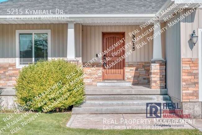 Building Photo - 5215 Kymball Ave