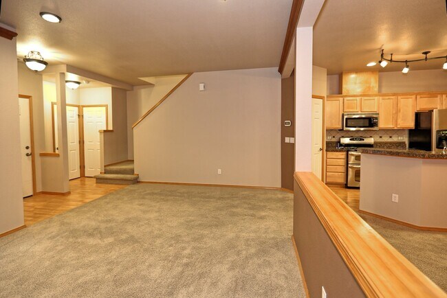 Foto del edificio - Belgrove" Gated Community Townhome