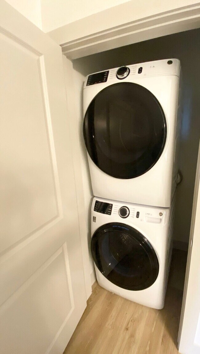 Foto del edificio - 4177 Gazebo St