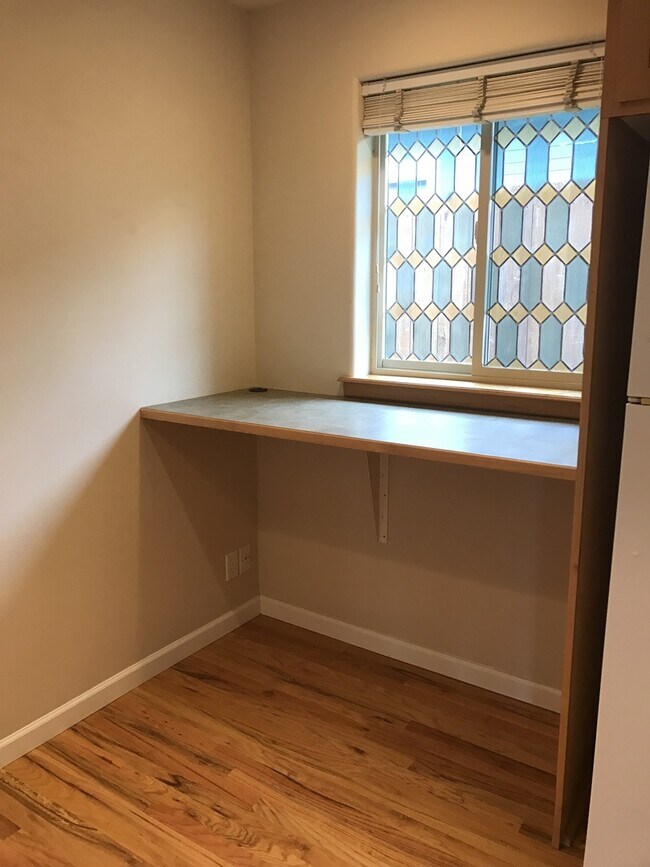 Foto del edificio - Three bedroom, Two bath home in Ashland.  | Available Now