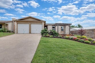 Building Photo - 8314 Gallatin Dr