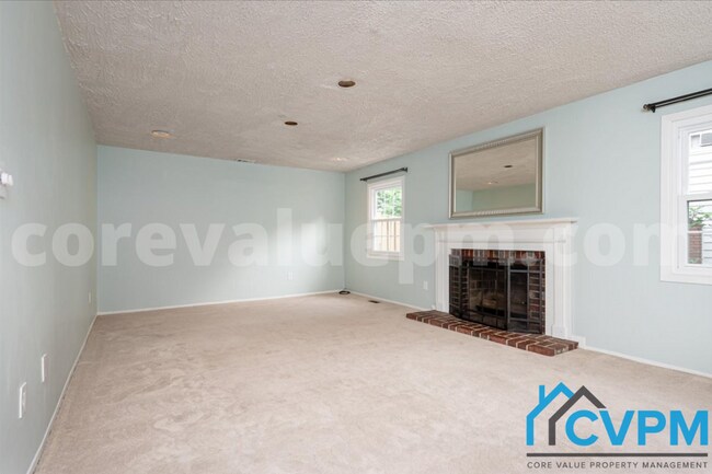 Foto del edificio - 1715 Urby Dr