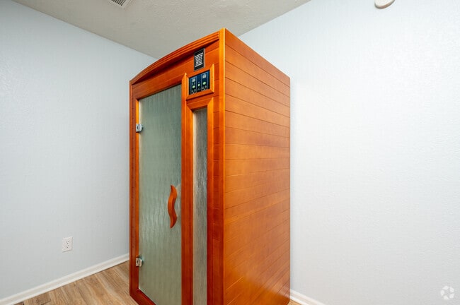 Sauna - Cheswick Village