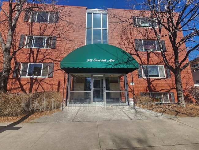 Building Photo - 925 E 8th Ave