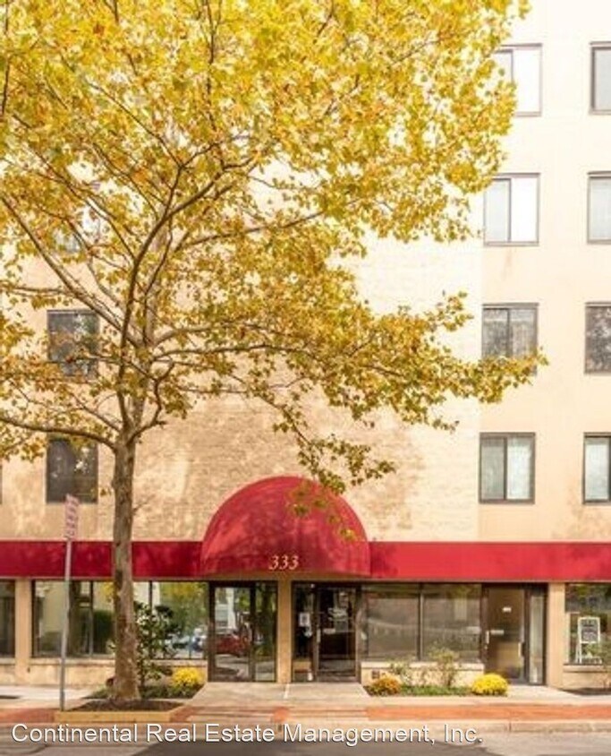Foto principal - 2 br, 2 bath House - 333 South Allen Stree...