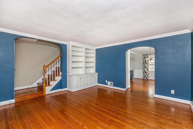 Building Photo - 412 Dumbarton Rd