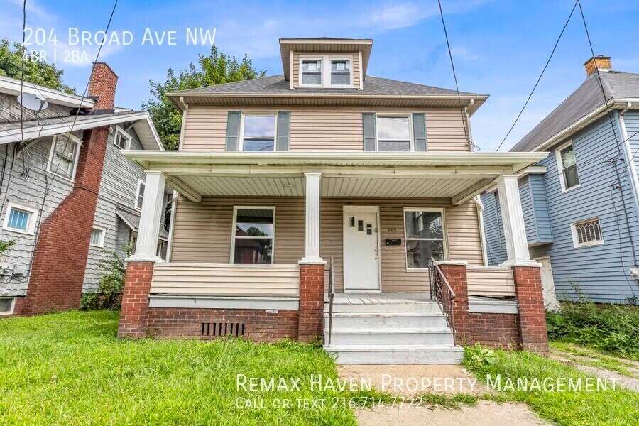 Foto principal - 204 Broad Ave NW