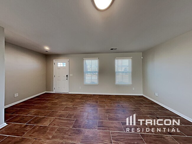 Building Photo - 359 Hobson Way Lyman SC