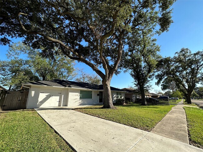 Foto del edificio - 1701 Buchanan St