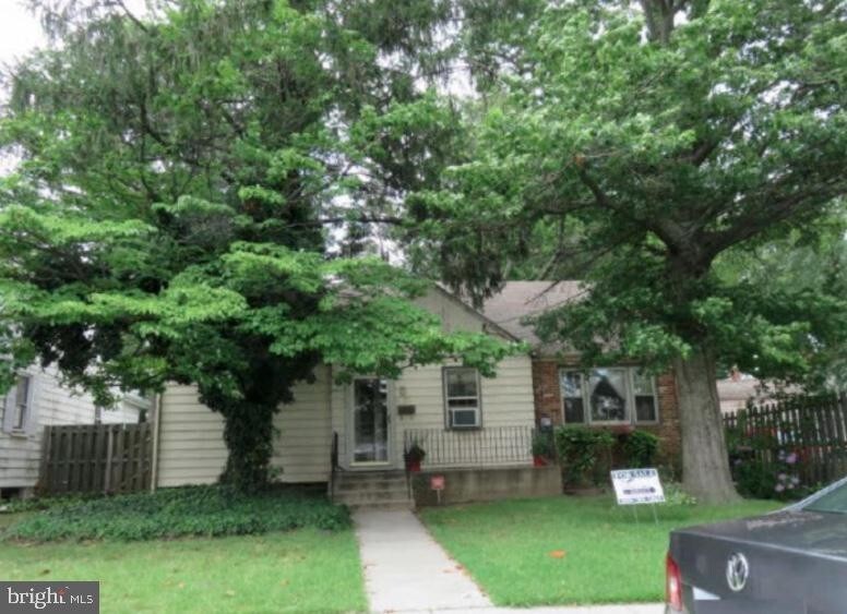 Primary Photo - 4027 Drexel Ave