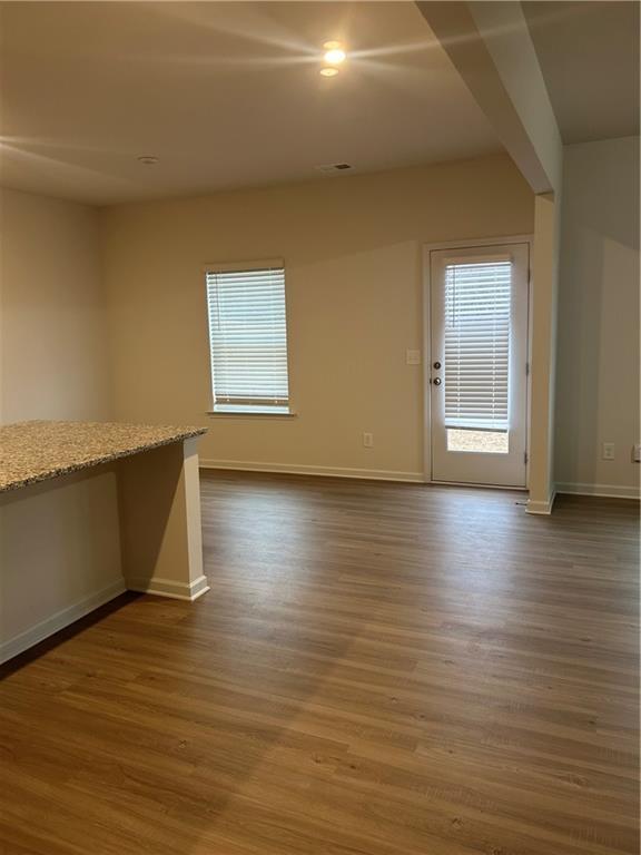 Foto del edificio - 655 Mountaintop Rd SW