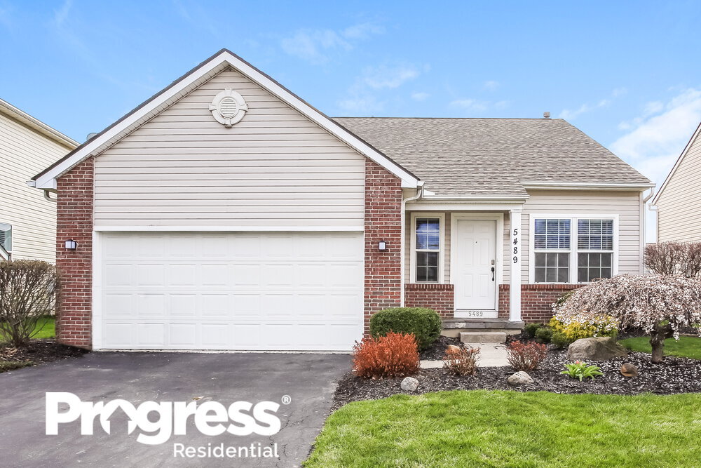 5489 Hillbrook Dr, Galloway, OH 43119 House for Rent in Galloway, OH