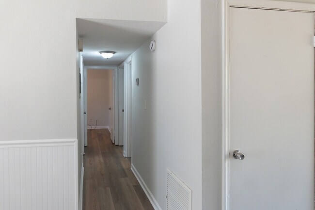 Foto del edificio - 1025 Crossing Brook Way