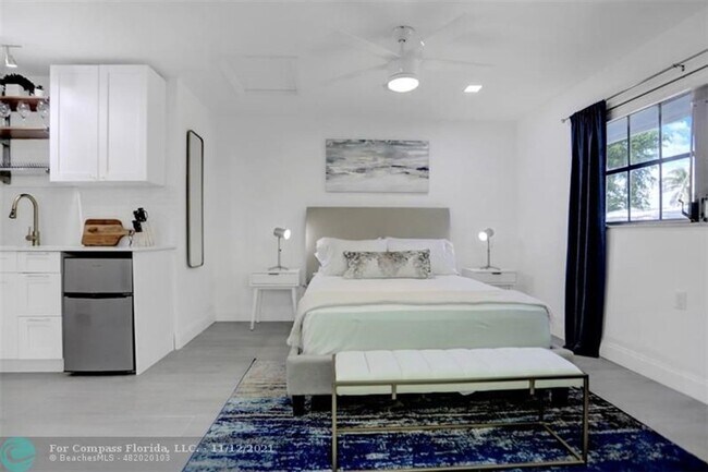 Foto del edificio - 3220 SE 11th St