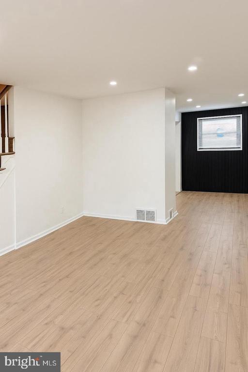 Foto del edificio - 753 Bennington Rd