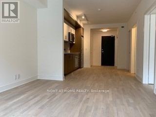 Photo du bâtiment - 1575 Lakeshore Rd W