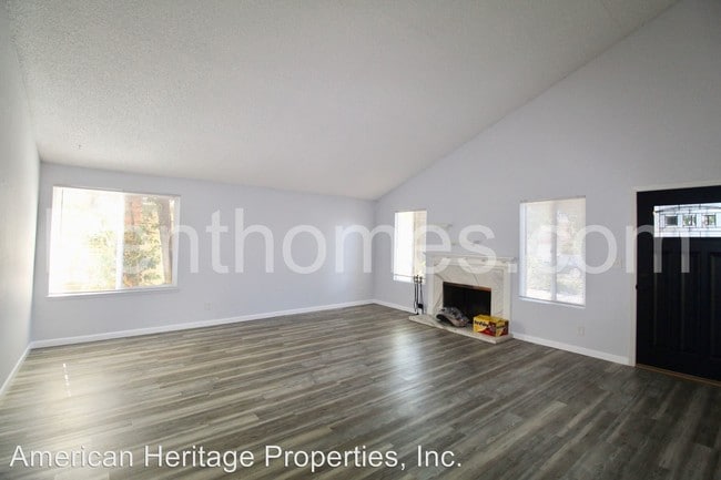 Building Photo - 3 br, 2 bath House - 8613 Hydra Lane