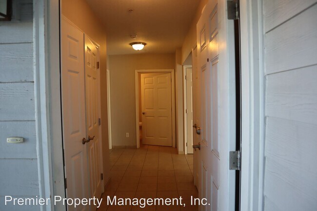 Building Photo - 1715 Brandt Rd