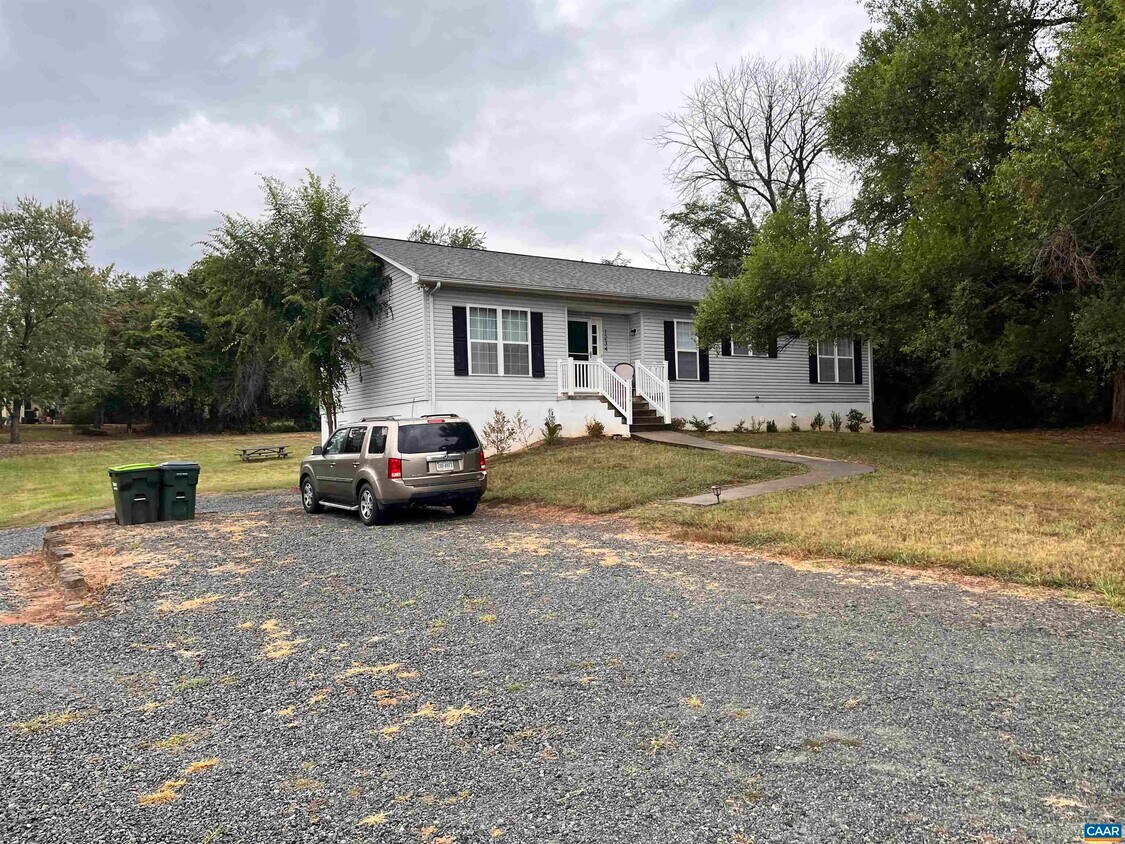 1234 Carter St, Crozet, VA 22932 Townhome Rentals in Crozet VA