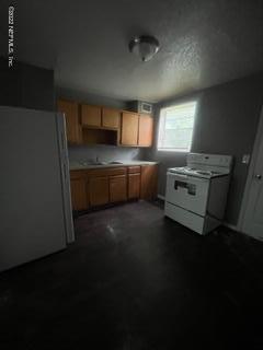 Foto principal - 1658 W 10th St