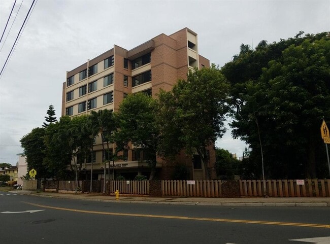 Building Photo - 1605 Philip St