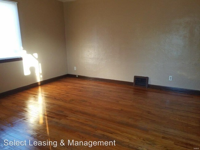 Foto del edificio - 2 br, 1 bath House - 5648 Statler Ave
