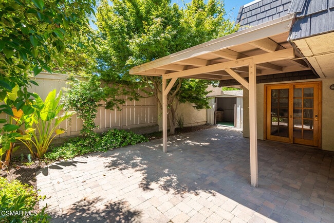 Building Photo - 1520 Redwood Cir