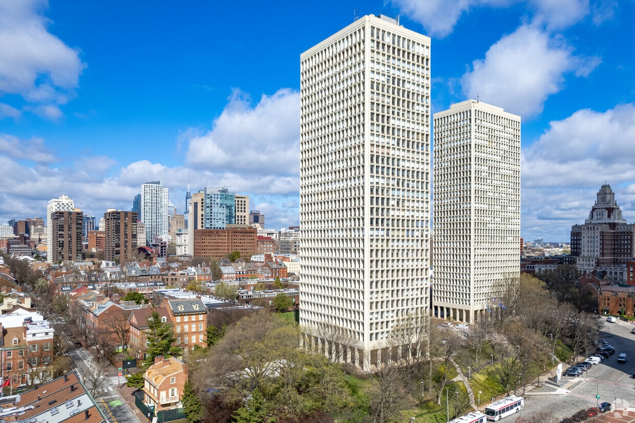 Society Hill Towers Apartments in Philadelphia, PA
