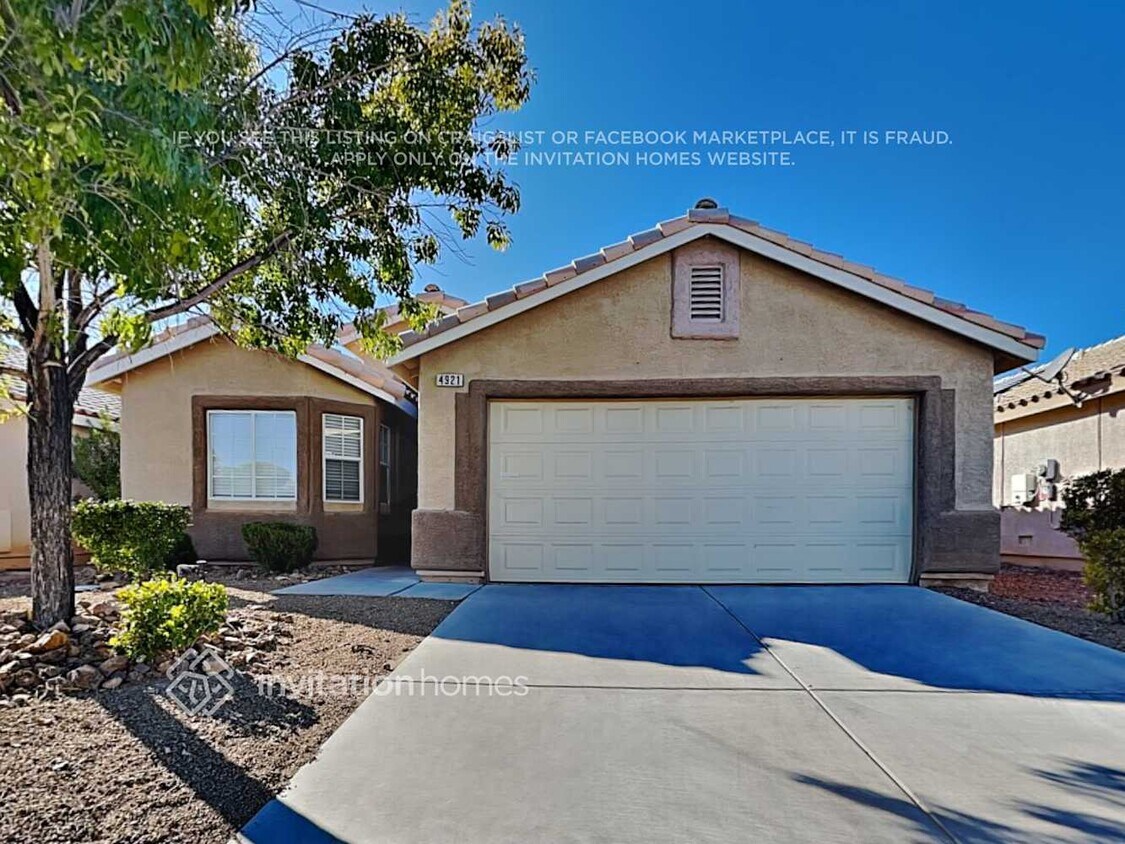 Primary Photo - 4921 Sapphire Light St