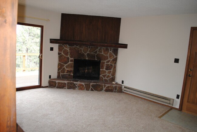 Foto del edificio - Nice Mountain Cabin with Great Views!