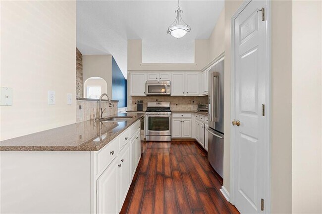 Foto del edificio - 1755 Arborwood Dr