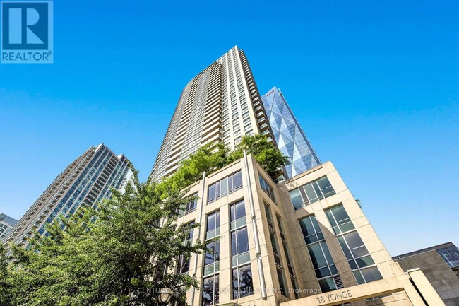 Building Photo - 2407-18-3018 Yonge St