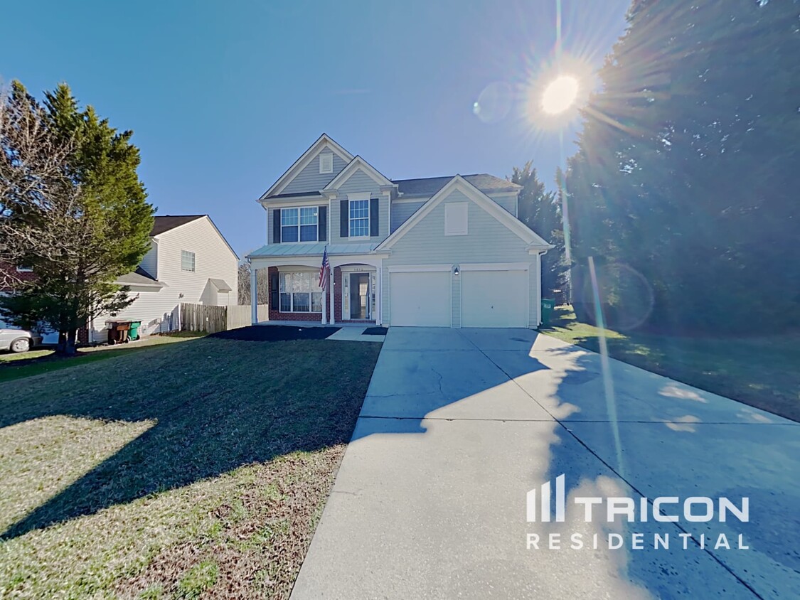 Primary Photo - 3850 Windstream Way Jamestown NC