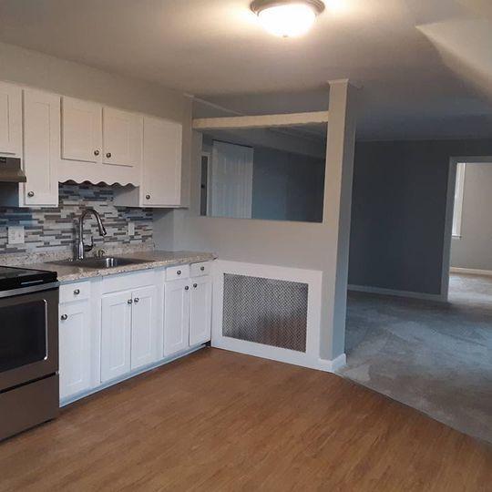 Foto principal - 6 Old Chester Road #11, Derry, NH 03038