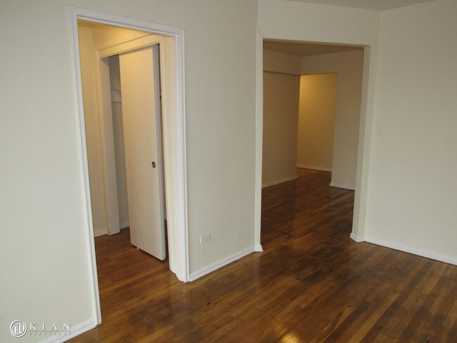 Building Photo - 14345 Sanford Ave