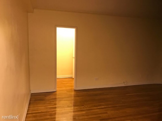 Foto del edificio - 180 E 17th St